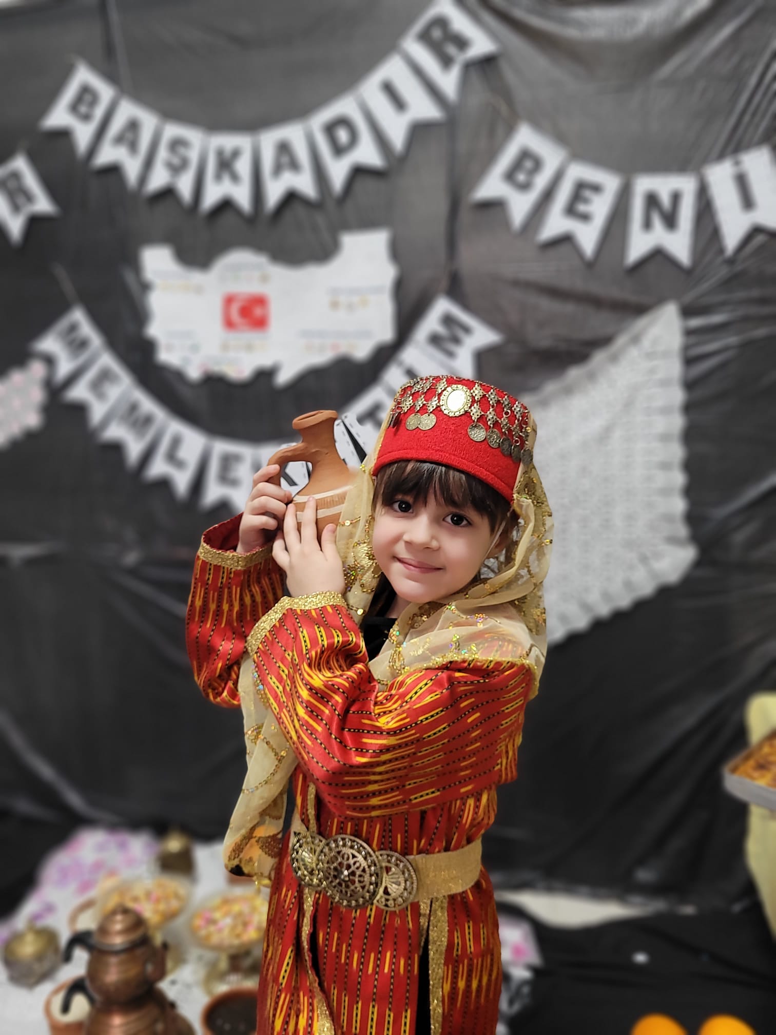 GÜZEL KARELER